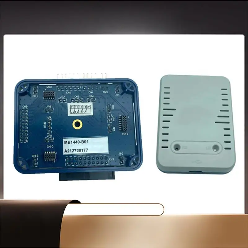 

1 PCS STLINK-V3SET Processor Based STM8S STM32 Programmer 5V USB 2.0 JTAG DFU Authentic Not Clone ST LINK V3 Plastic-X64A
