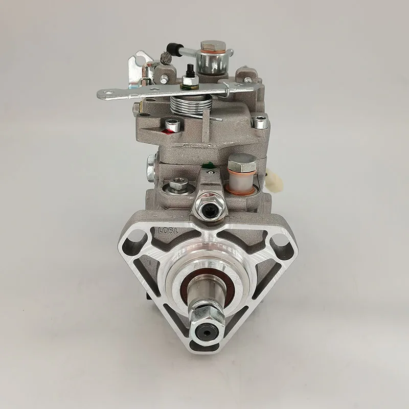 NP-VE4/11F1000RNP2611 104741-4960 104641-4960 16700NA01B Fuel Injection VE Pump for QD32 NISSAN DIESEL