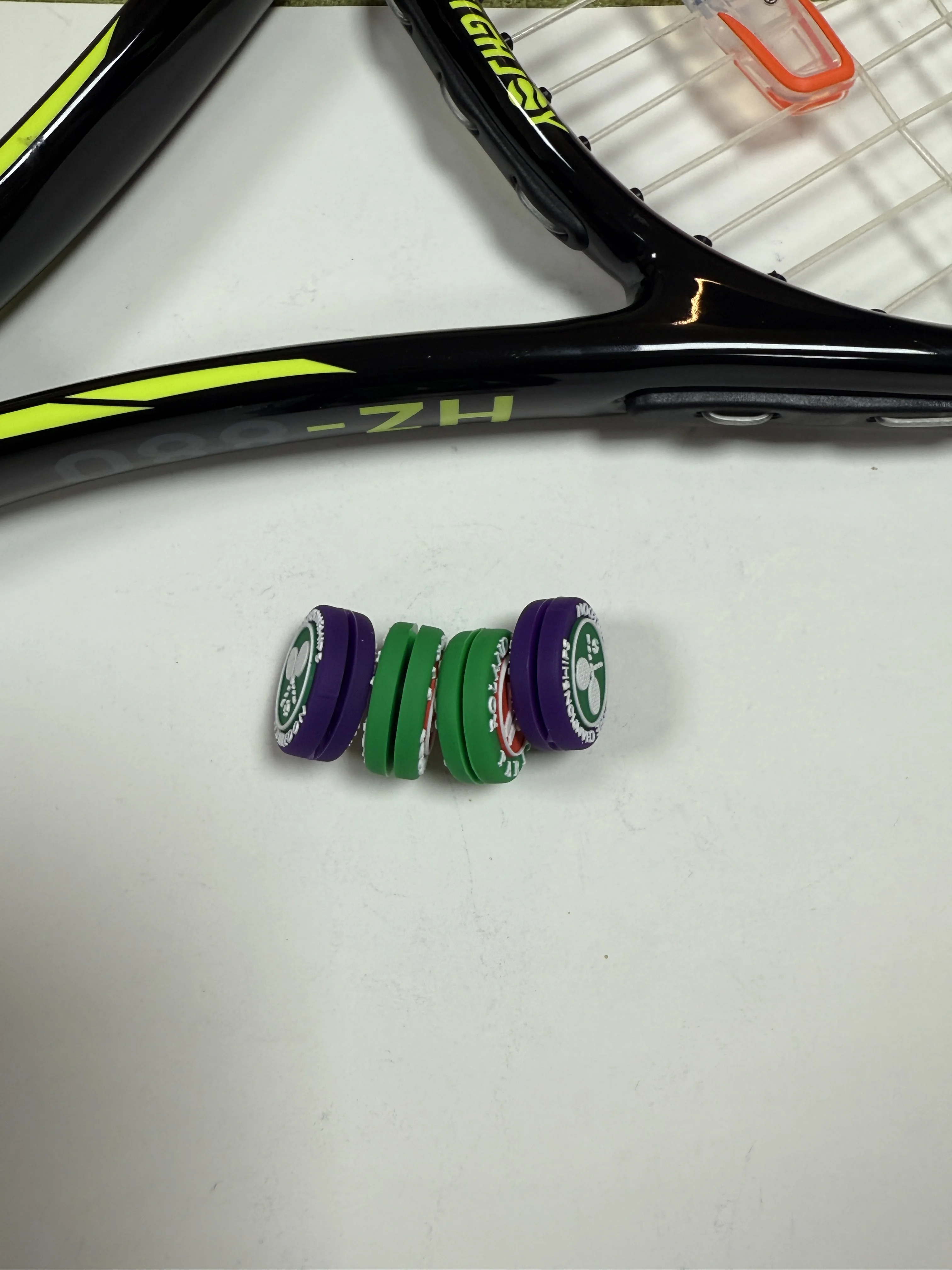 Silicone tennis shock absorber round commemorative edition damper suitable for net feather accessories purple green cute ball