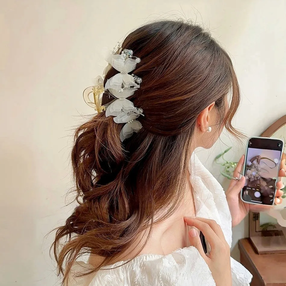 

1 Pcs Ladies' Hair Claws Butterfly Gentle Elegant Sweet Large Hair Grabs Versatile Fashionable Korean Hair Accessories For Girl