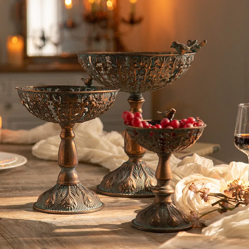 

Retro Fruit Tray Restaurant Desktop Storage Trays Living Room Tall Feet Bowls Ornament Home Decoration Snack Storage Bowl