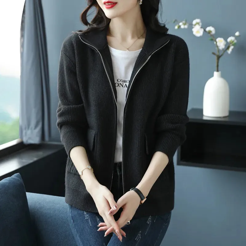 New Spring Autumn Women Knitted Jacket Solid Color Thick Zipper Cardigan Sweater Coat Casual Female Stand Collar Knit Cardigans