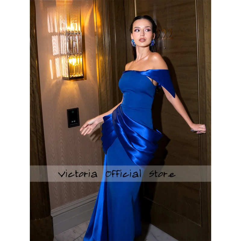 Einfache Meerjungfrau-One-Shoulder-Satin-Kleider, formelle Partykleider für Frauen, ärmellose Falte, einfaches Abendkleid, individuell anpassbar 2023