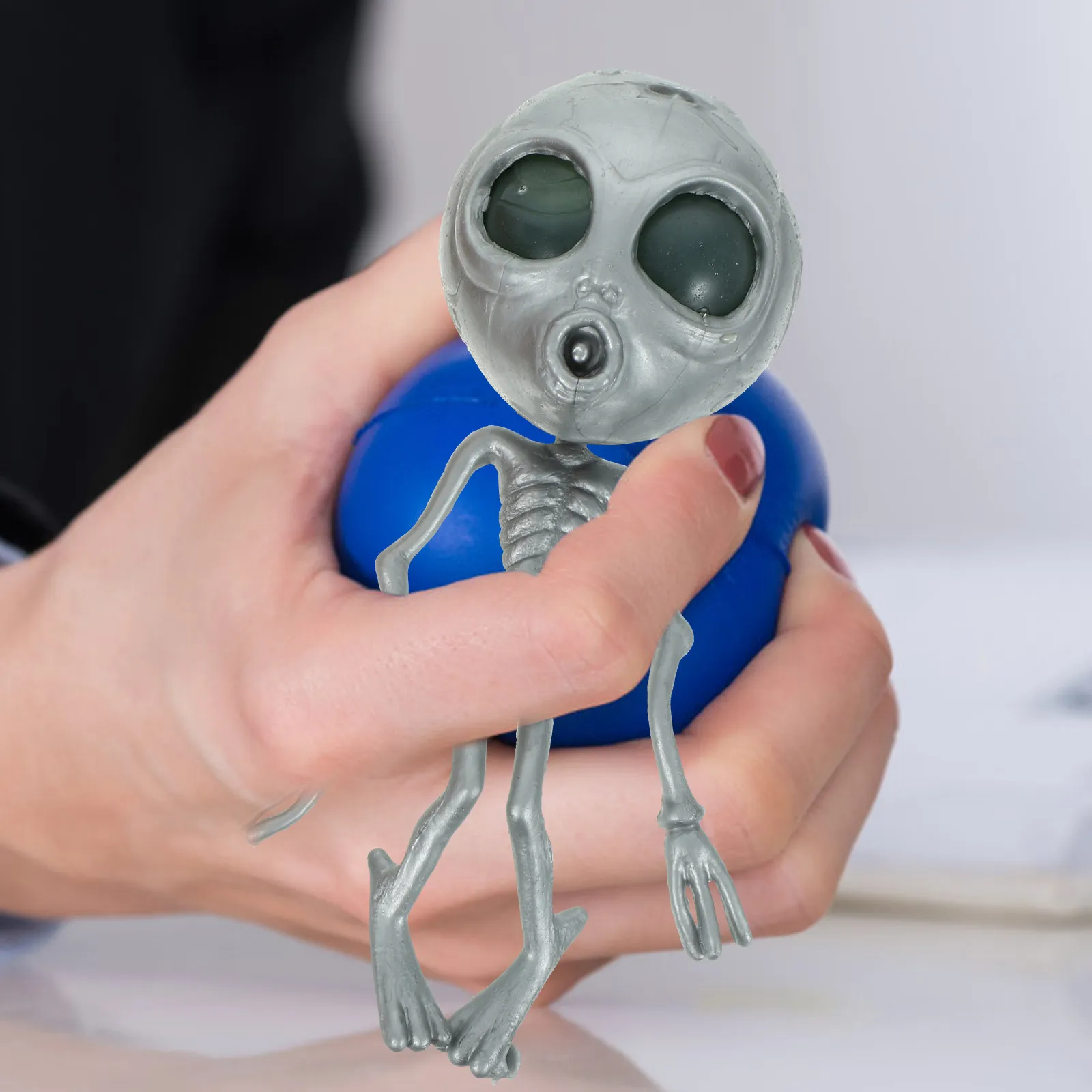 

2Pcs Stress Relief Squeeze Pressure Reduction Halloween Trick Simulation Prank Gift for Kids Adults Halloween Toy