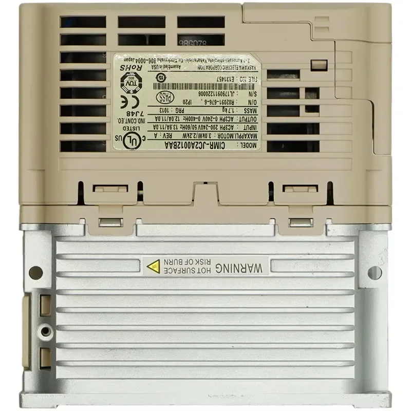 

Новый оригинальный инверторный привод CIMR-JC2A0012BAA (CIMRJC2A0012BAA) с гарантией 1 год, 3-фазный, 2.2/3 кВт, модель J1000.