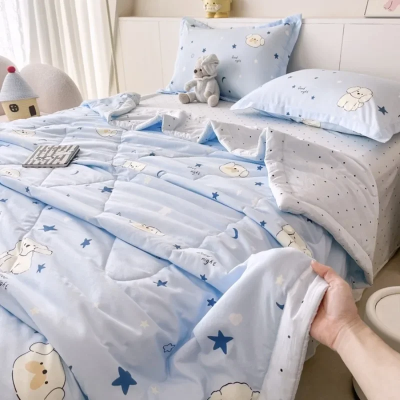 Image 6: 2025 nouveau super doux classe A nuage coton coton gluant nuage lavé coton été couette quatre pièces ensemble été mince couette