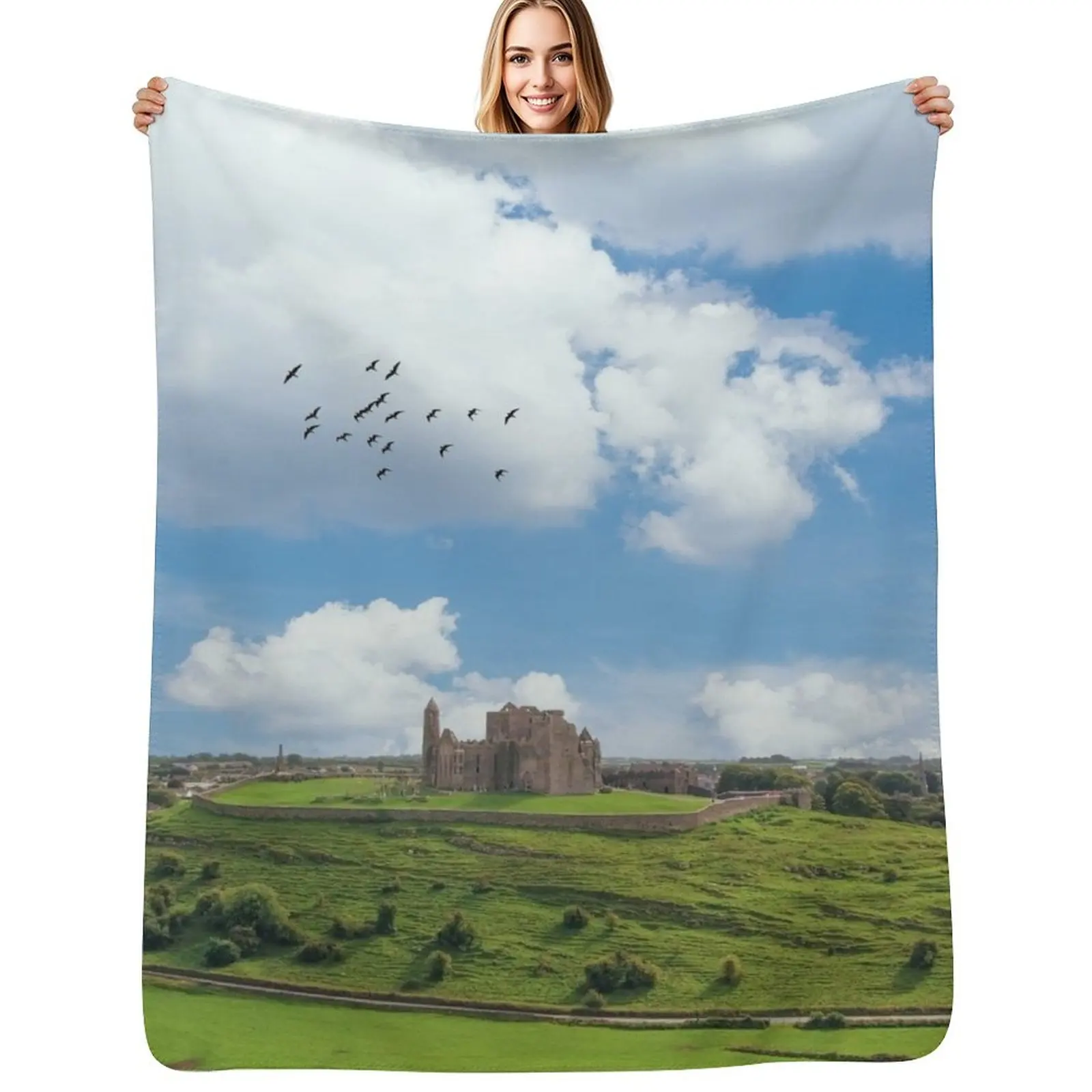 Rock of Cashel Throw Blanket Fuzzy Plush Throw Blanket for Sofa Chair