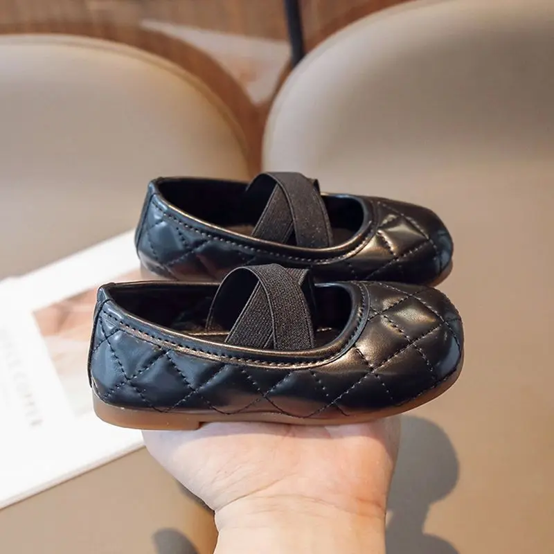 Meninas princesa estilo apartamentos de couro 2026 primavera outono recém chegados sola macia crianças sapatos casuais para crianças