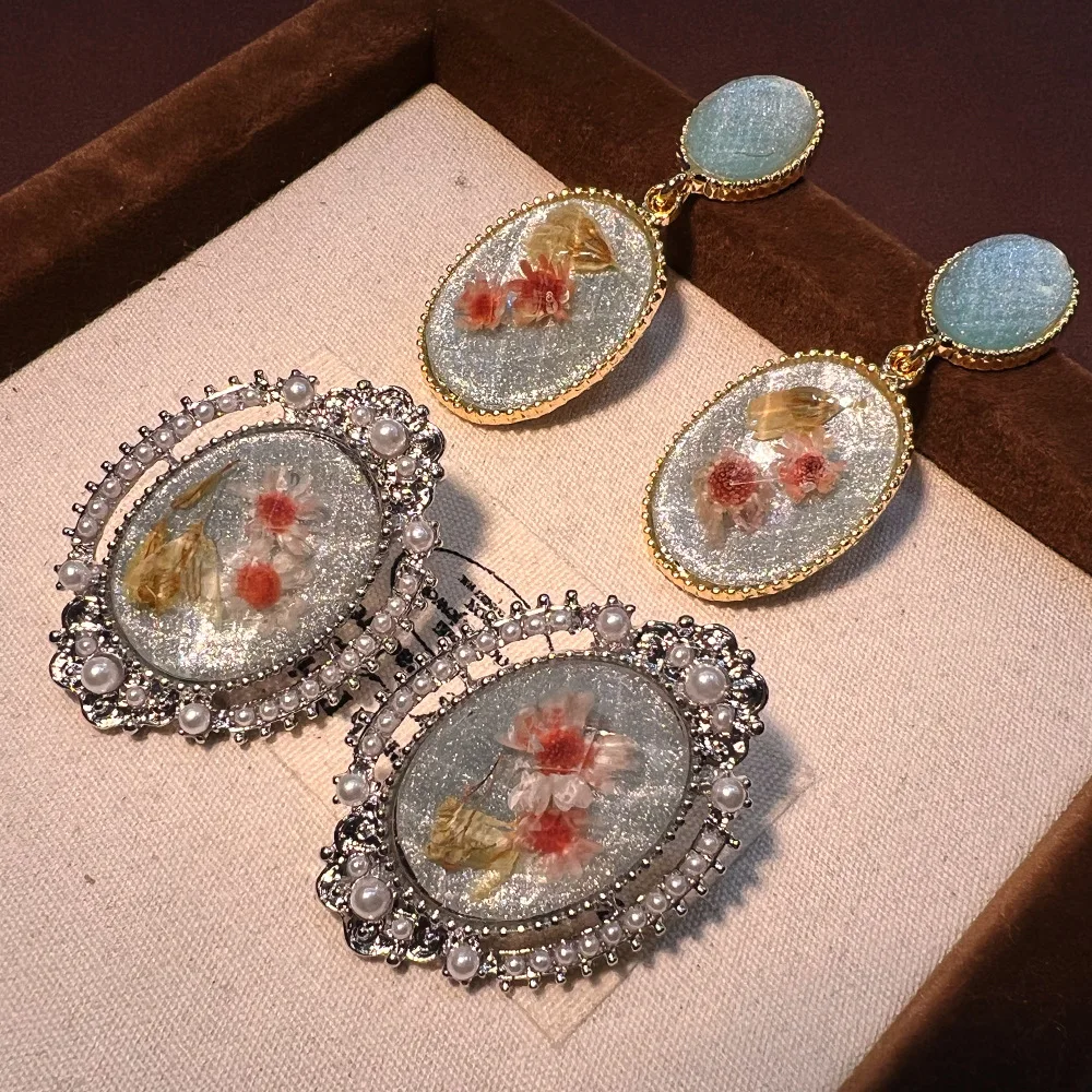 

New Amber Dried Flower Series Silver Antique, New Chinese-style real gold-plated S925 high-end antique silver retro earrings