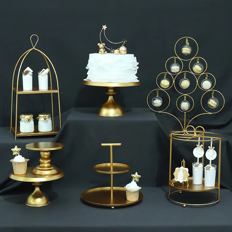 

European Style Gold Light Luxury Dessert Table Ornament Set Wedding Decoration Props Dessert Cake Plate Macaroon Display Stand