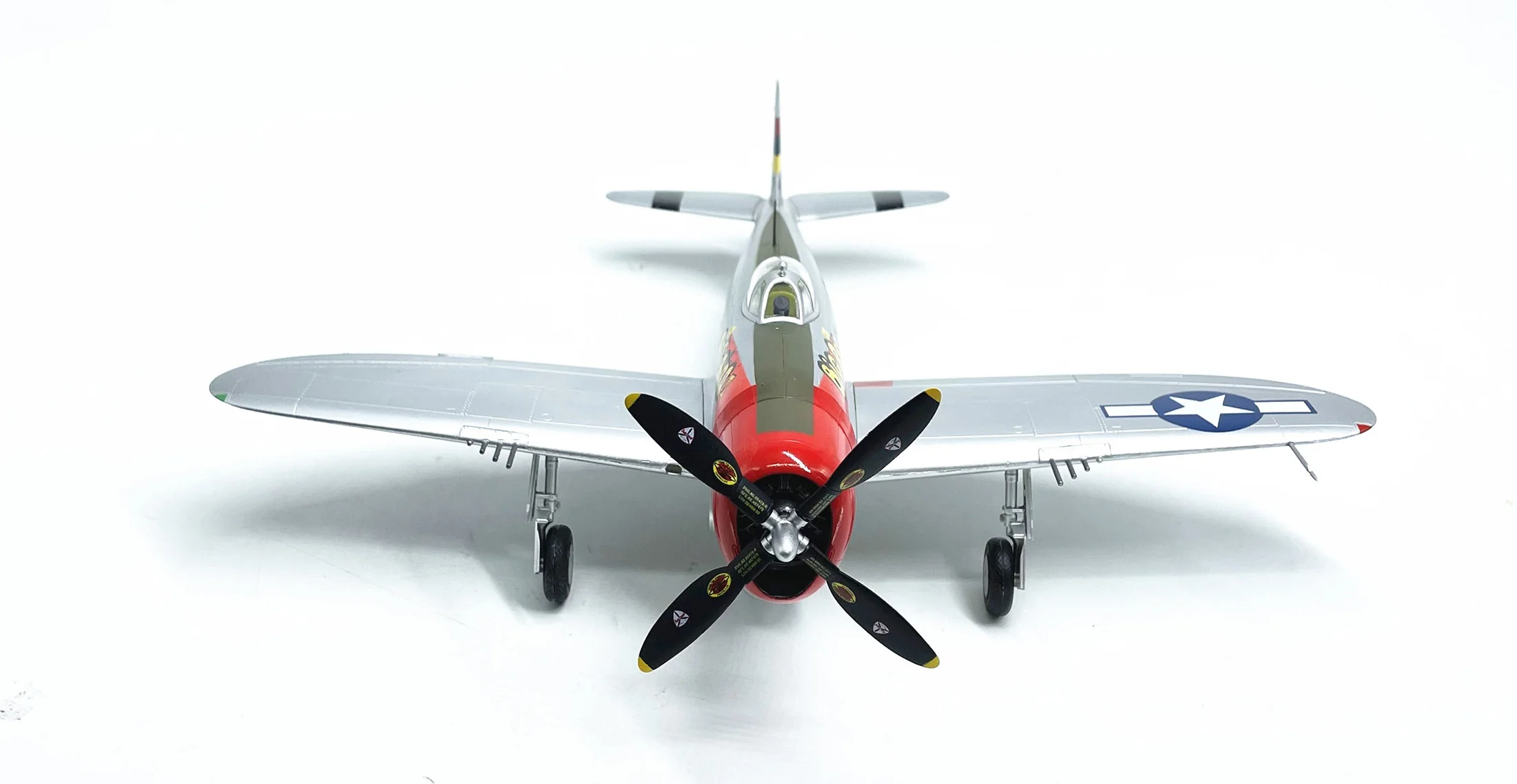 1/48 EM 39306 US P47D Fighter Model  Finished product collection model