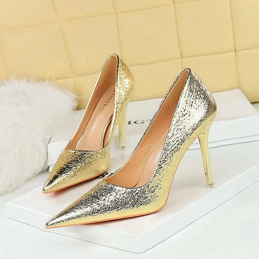 

Style Banquet Metal High Middle Heels Shallow Mouth Pointed Shining Women's Single Ladies Wedding Heeled Shoes Women Pumps