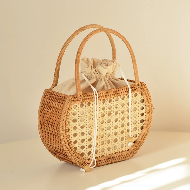 Handmade Vietnamese Bamboo Woven Bags Hand-held Rattan Storage Basket for Picnic OutingsTravel Weaving Handbag with White Lining