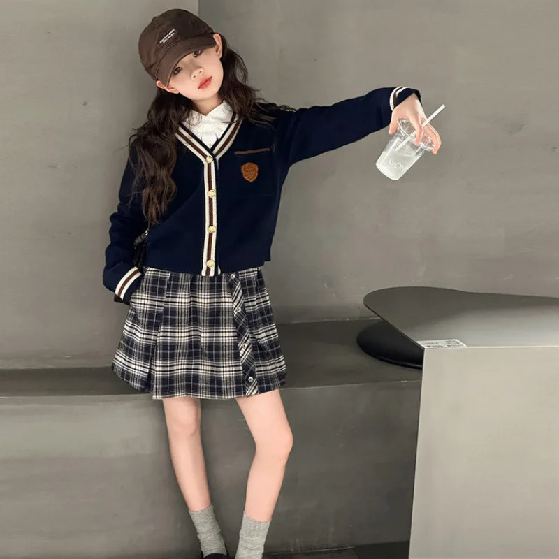 

Children Girls Two-piece Sets Autumn Junior Girls Striped Single-breasted Knitted Coat School Girls Plaid Skirt Kid Girls Outfit