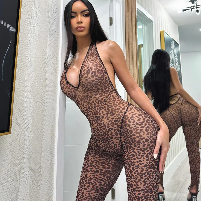

European and American style hot-selling new Leopard print sexy V-neck backless slim neck jumpsuit in summer.