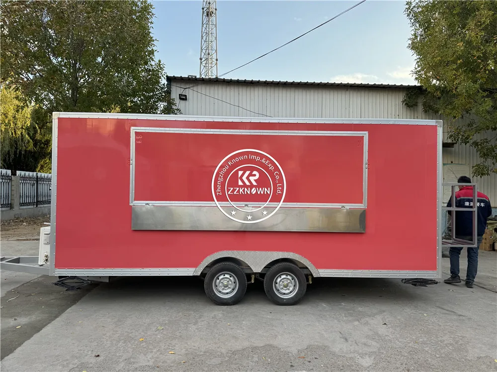Najlepiej sprzedający się popularny pojazd do serwowania żywności luksusowy typ 2 osie 4 koła Food track pojazd do serwowania żywności na sprzedaż