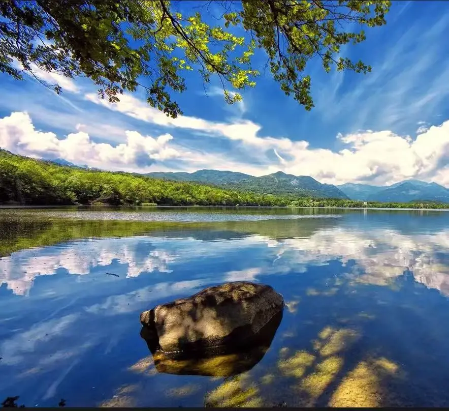 

Аппарат для кислородной аквапилинг-процедуры, очищения, увлажнения и ухода за кожей Hydro Hydra 6 в 1 H2O2, микродермабразия