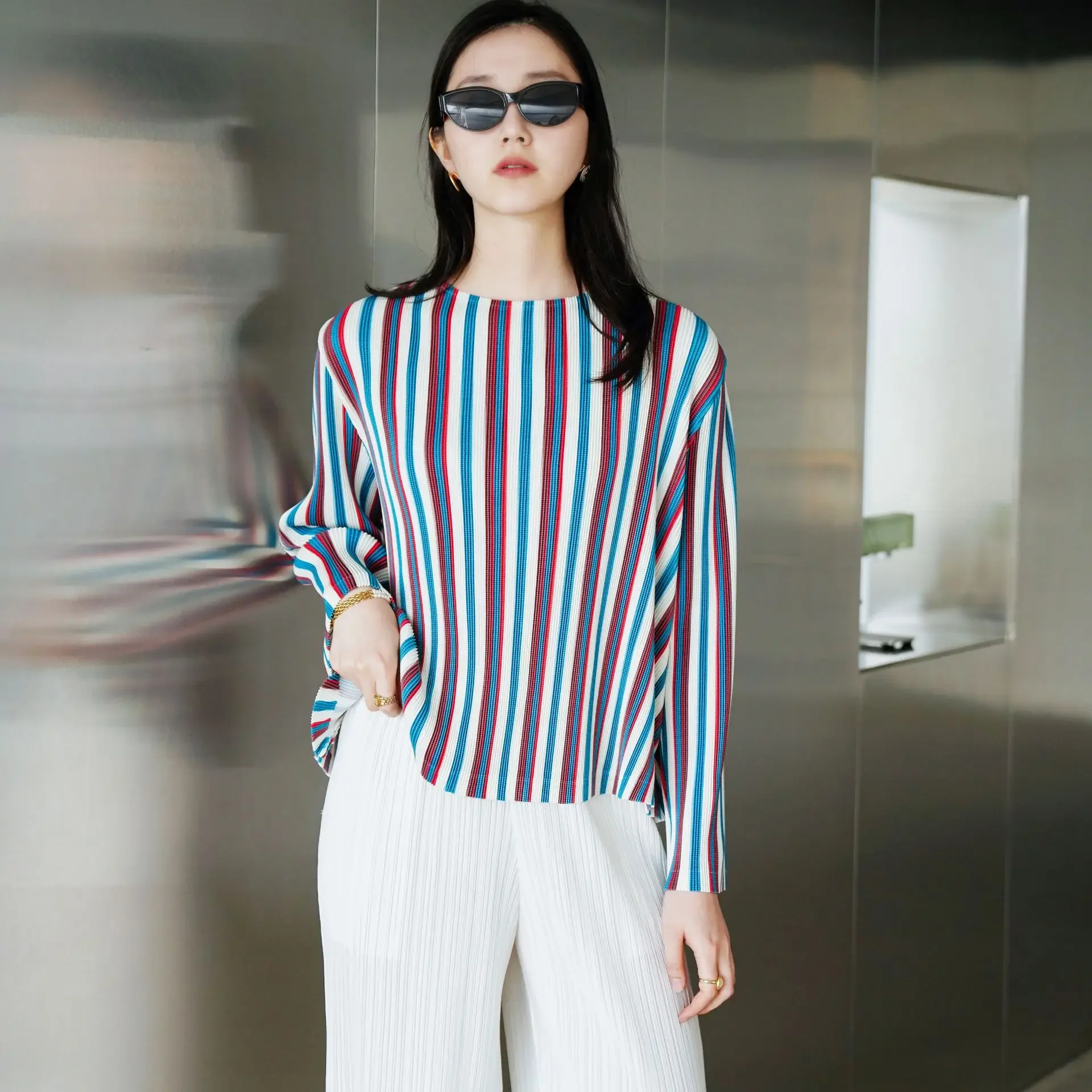 Pleats Pleated T-shirt 2025 Early Spring New Tops Striped Printed French Loose Casual Versatile T-shirt Slim Women Clothing