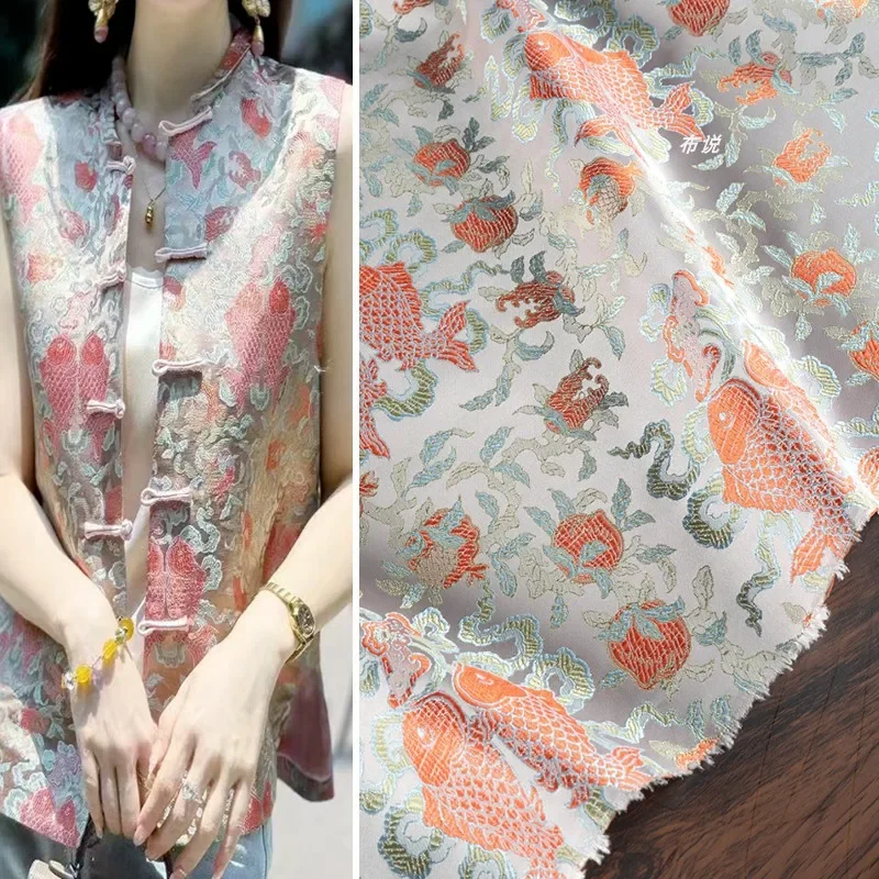 ผ้า Jacquard เสื้อแจ็คเก็ต Breathable ไม่ยืดหยุ่นเสื้อผ้าแฟชั่นผ้าสําหรับศิลปะหัตถกรรมเย็บผ้าขายส่งโดยเมตร