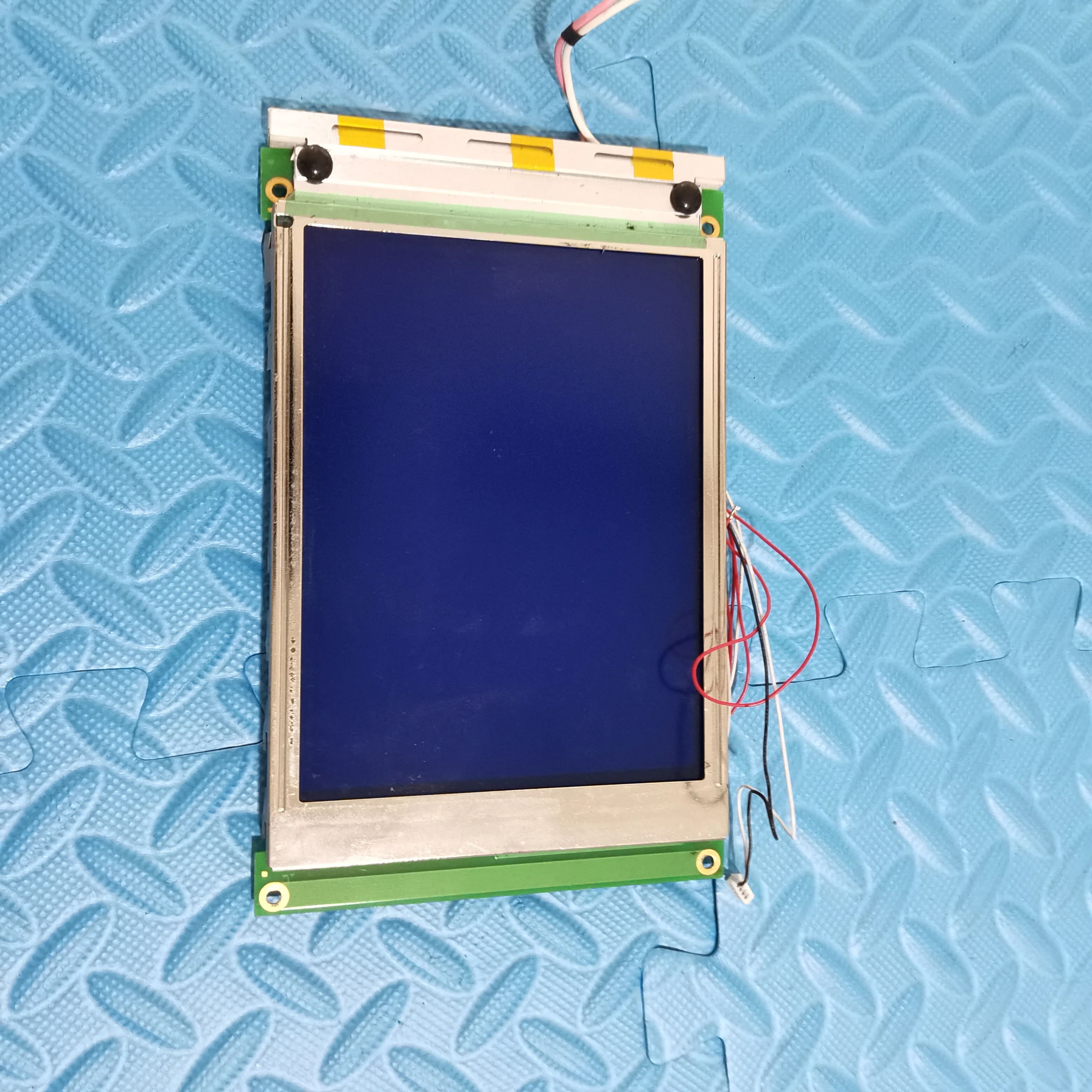 

MA32YP1S LCD display screen