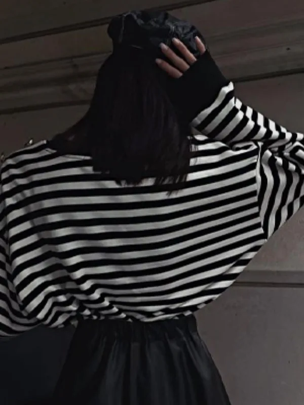 

Vintage Striped Loose Svel T-irt Women's Faionable Age-Defng Top Autumn Winter Casual Comfortable Cotton Tee