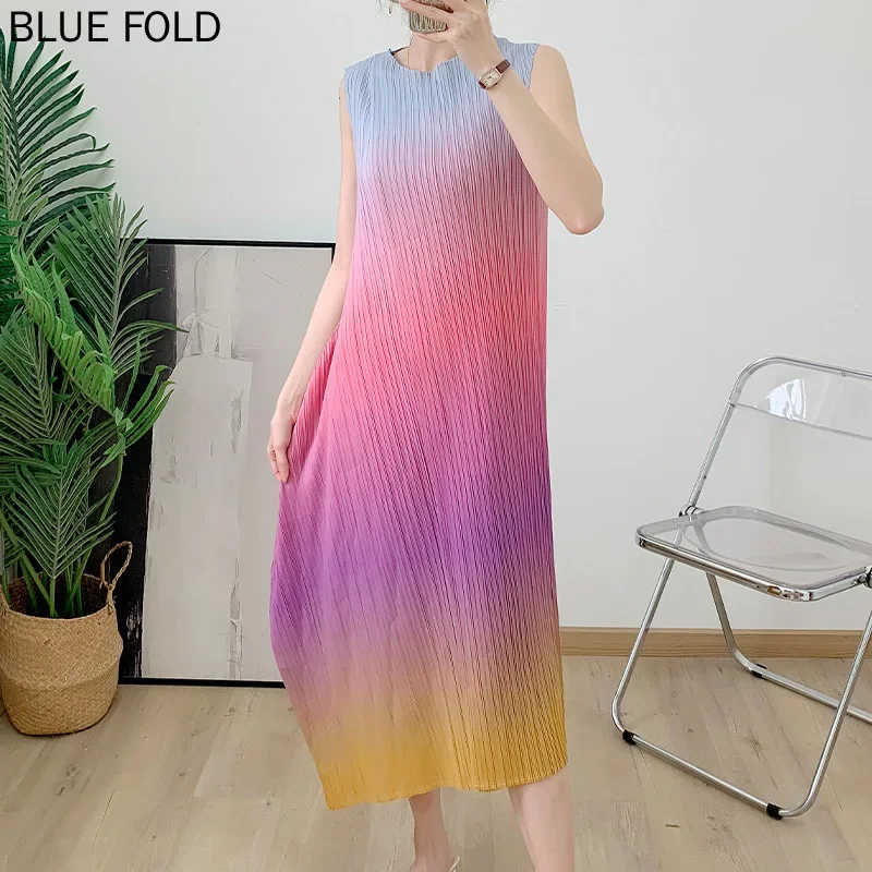 MIYAKE PLEATS Summer Gradient Pleated England Atmosphere Commuting Gradient Printing and Dyeing Slim Women's Dress Elegant Robe