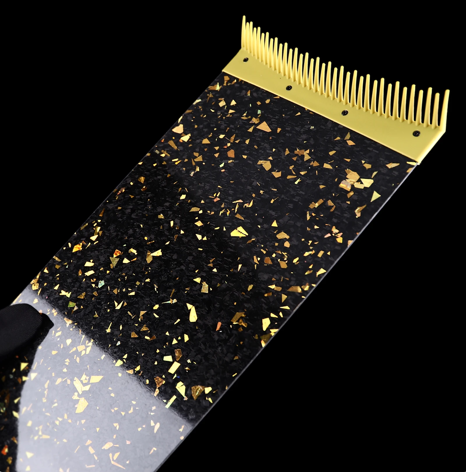 SHKALLI Carbon Fiber Highlighting Board with Comb Teeth Hair Dyeing Board Styling Accessory for Hairdressers Coloring Tool