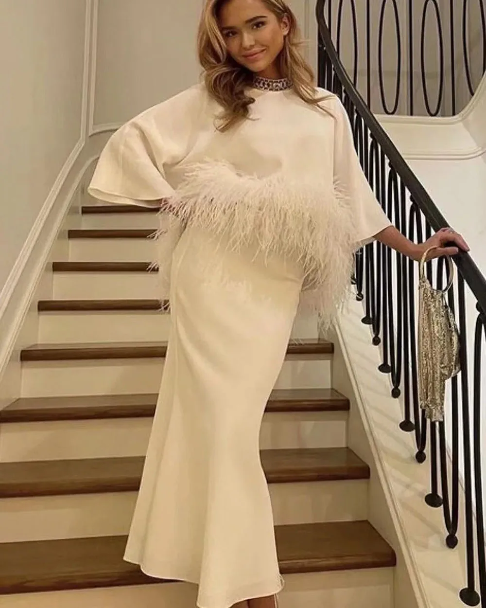 Robe de soirée beige pour femmes, tenue de soirée, Dubaï, longueur de rinçage, col rond, plumes, robe de Rh, Arabie saoudite, formel, quoi que ce soit