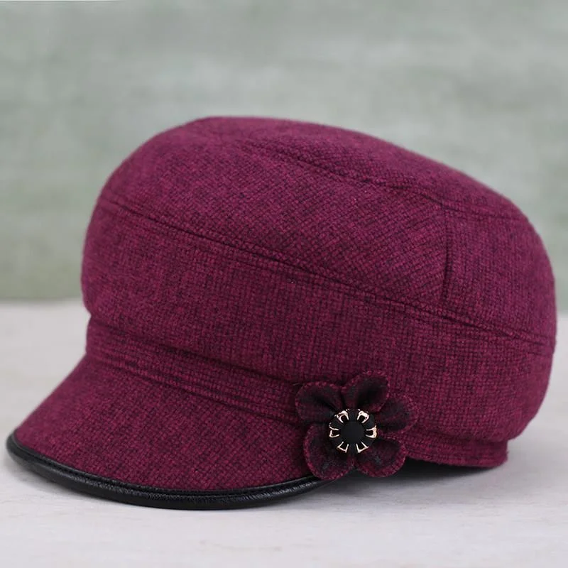 thickened-woolen-autumn-winter-hat-for-middle-aged-and-elderly-women-duckbill-cap-warm-cotton-cap-windproof-cap-floral-detail