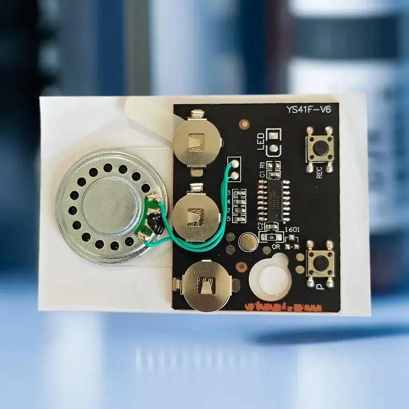 قطعة واحدة من رقاقة تسجيل تشغيل الصوت 60 ثانية لملحقات بطاقات المعايدة، التحكم بزر مزدوج