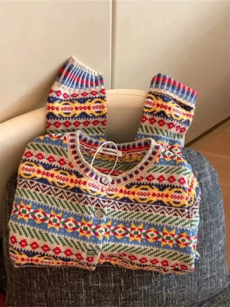Early Autumn Korean Style Red Chic Knitted Short Cardigan Sweater Women's Outerwear Warm Flattering Commute Fashion