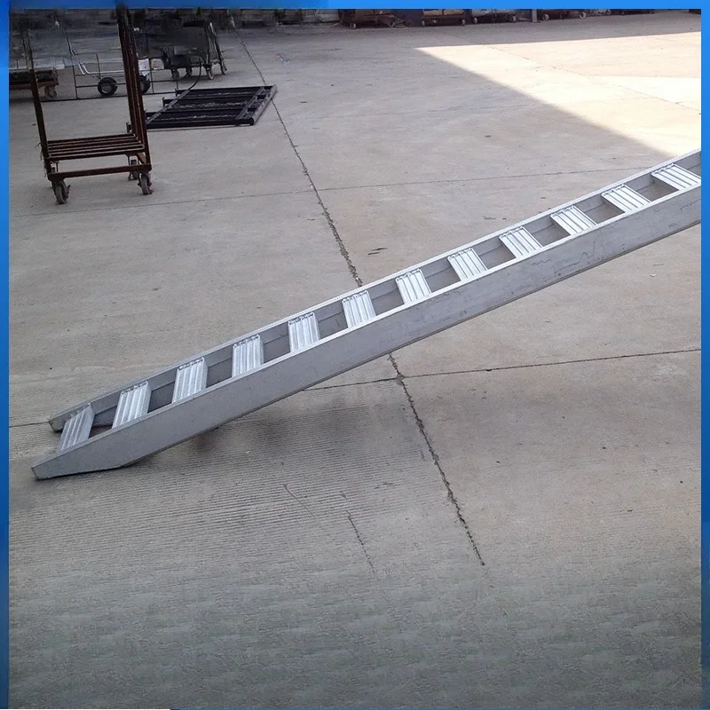 

Aluminum Alloy Folding Ramp, Load-bearing 5000kg, Transportation and Loading Tool Ramp, Portable Barrier-free Anti-skid Ramp