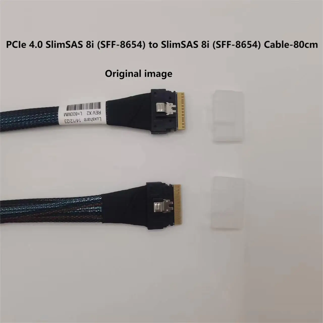 

PCIe 4,0 SlimSAS 8i (SFF-8654) to SlimSAS 8i (SFF-8654)