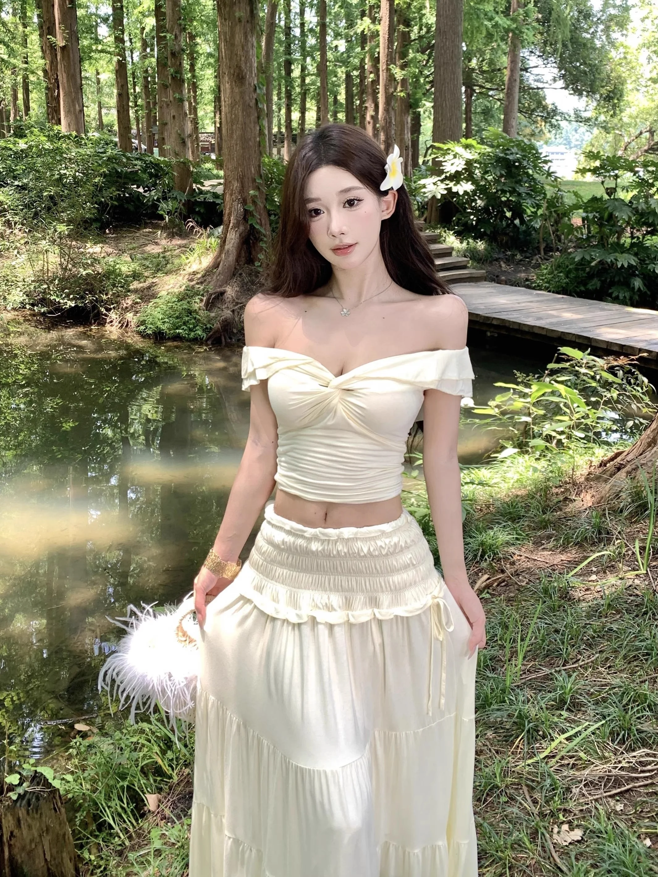 

Island Vaion Sle Knitted Set Women's One oulder ort Top f Length Skirt Soft Pure Desire Folded Faion Ensemble