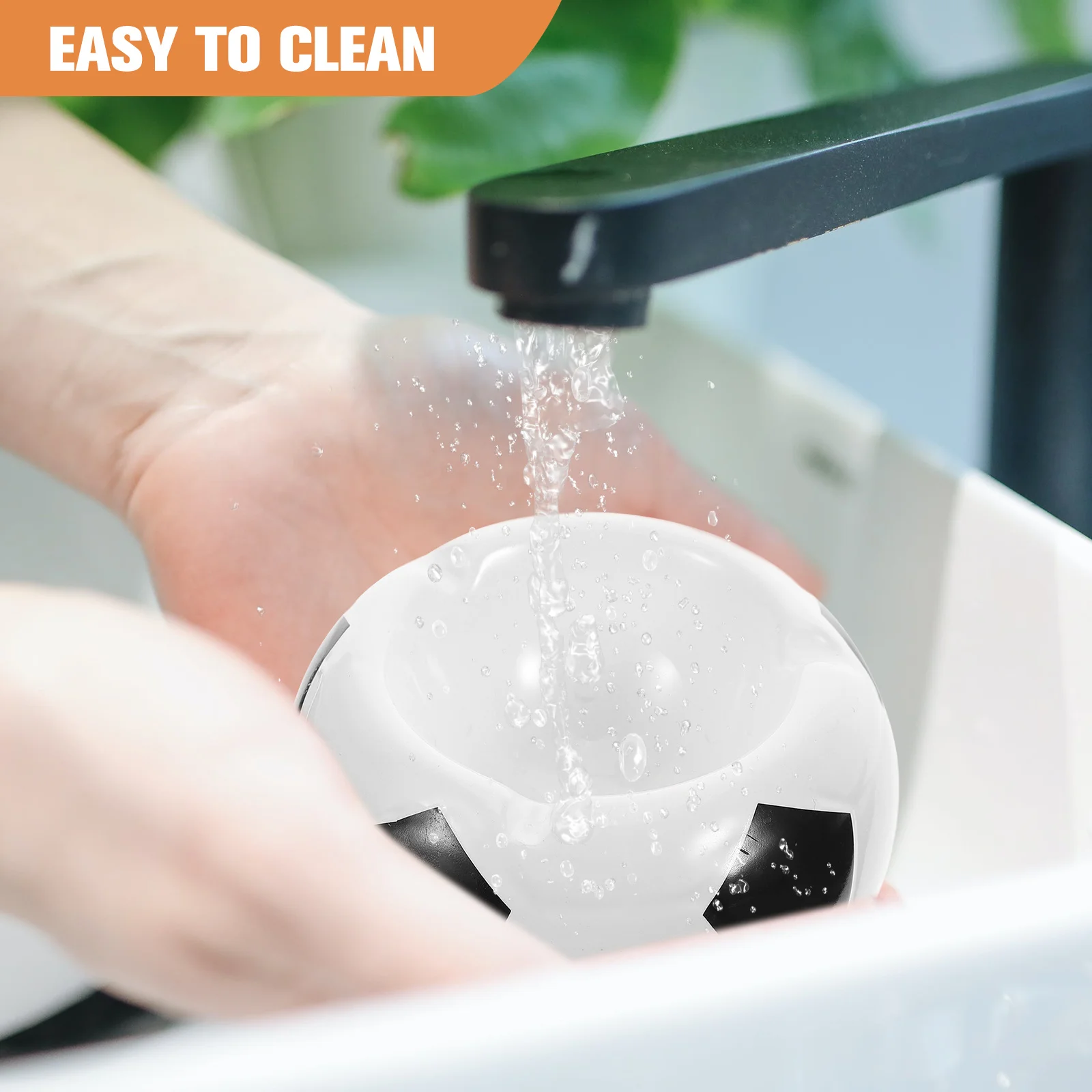 

Ceramic Adornment Decorative Ashtray Desktop Football Decoration Cigarette Holder Ornament Delicate Aesthetic Home