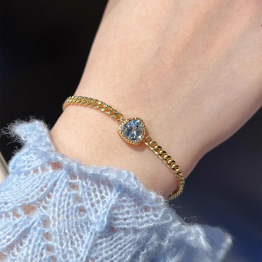 

Triangular zircon bracelet with simple design, versatile and high-end S925 women's bracelet, give to wife, give to friend