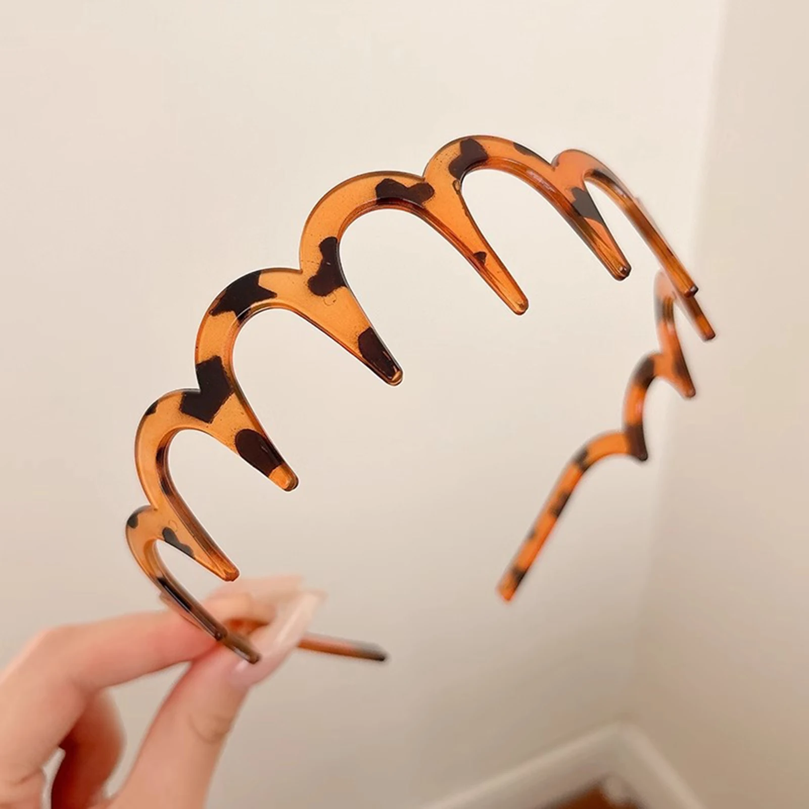 Korean Brown Resin Wave Toothed Headband For Women Girls Fashion Hair Comb Zigzag Band Notched Headband Hair Accessories