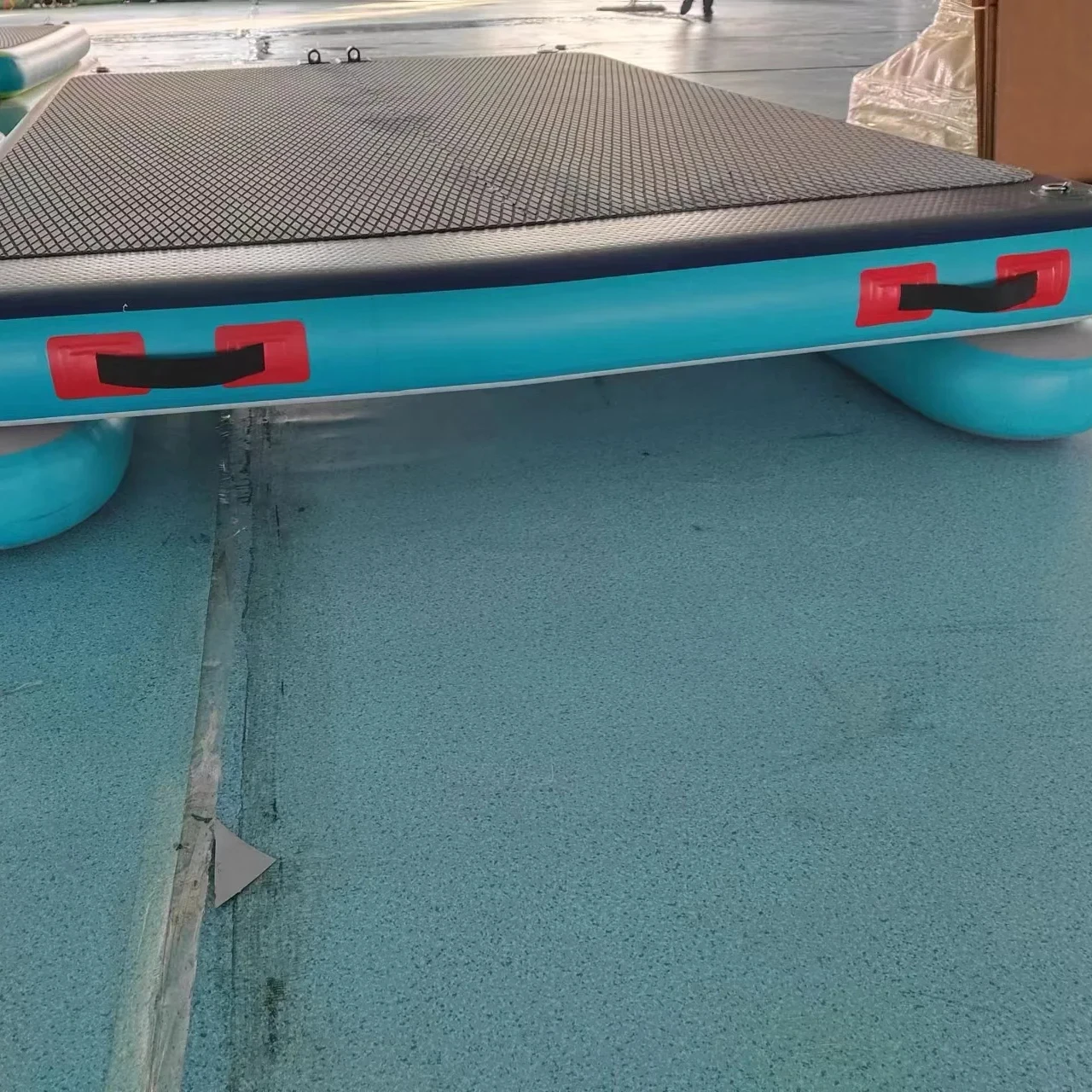 

The PVC Drop-stitch Leisure Fishing Platform Fishing Board