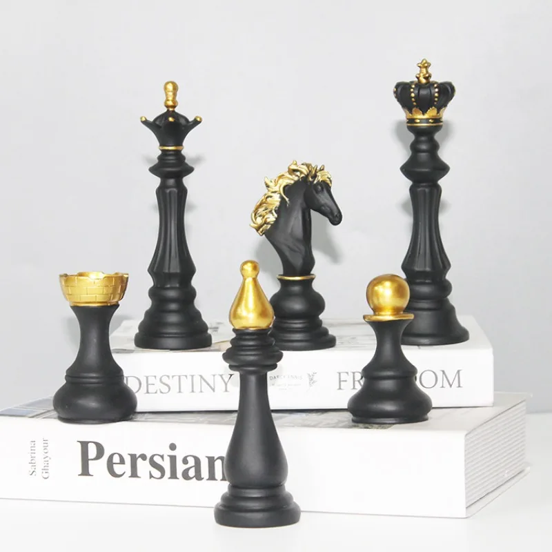 

Resin Retro International Chess Figurine for Interior King Knight Sculpture Home Desktop Decor Living Room Decoration