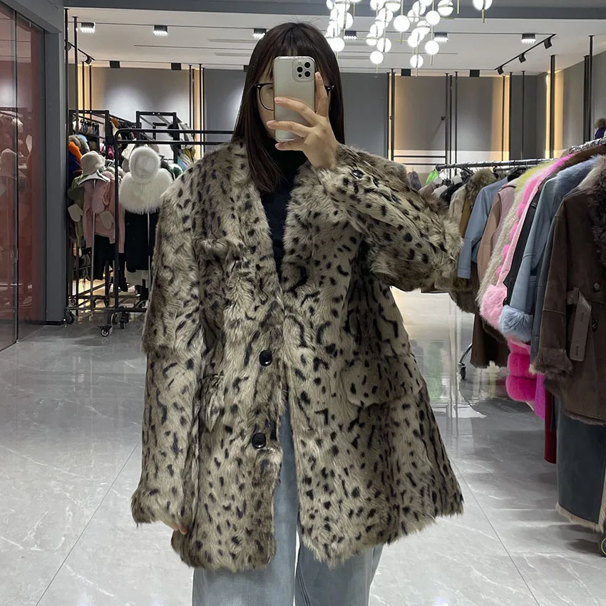 Janefur Women's Shearling Fur Winter Coat Leopard Spot Printing Fur Coat Warm Thick Fluffy JFB9-25011
