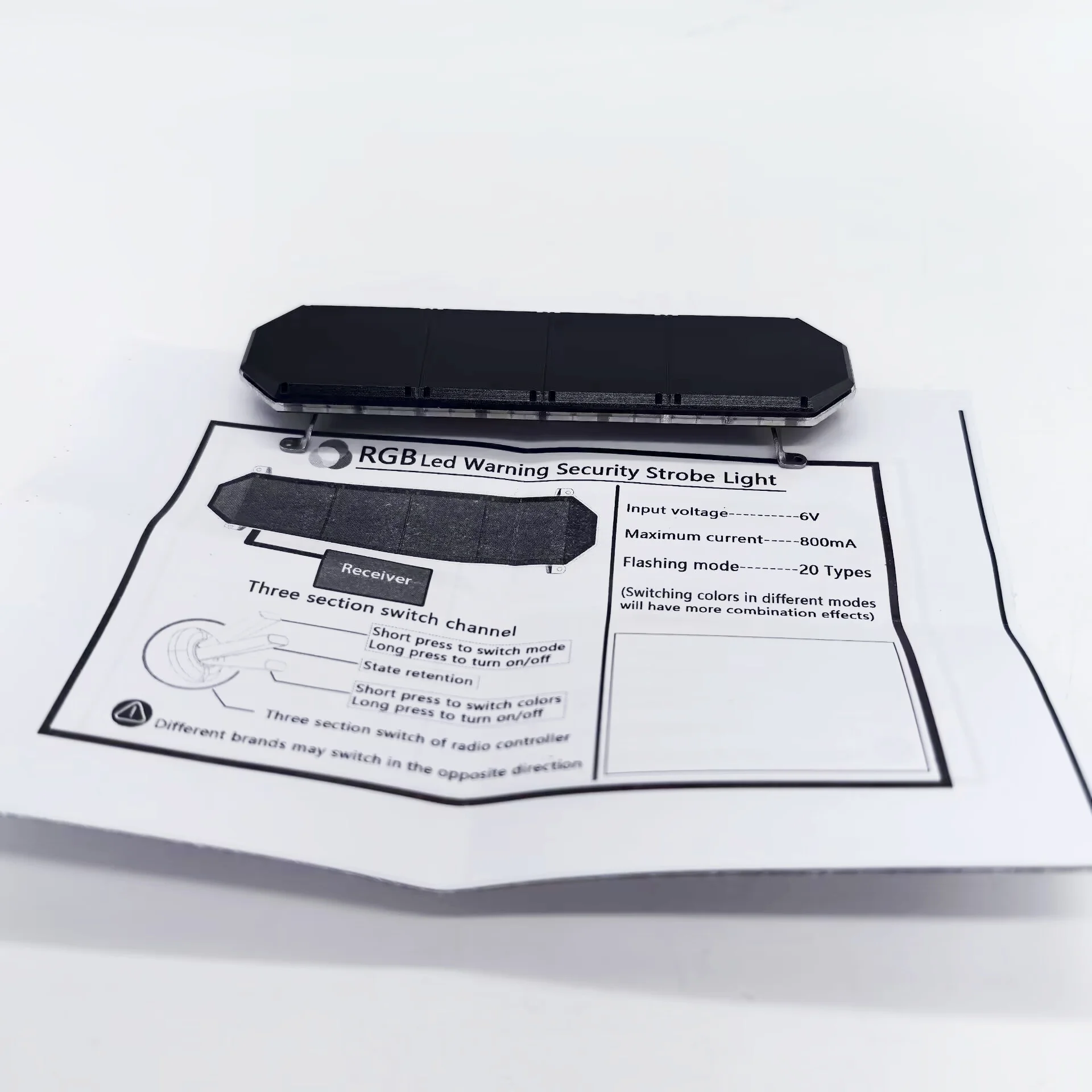 RC 1/14 LED Faro di ingegneria Luce sul tetto adatta per veicoli cingolati per Scania Man Actros Volvo Parti automobilistiche fai da te