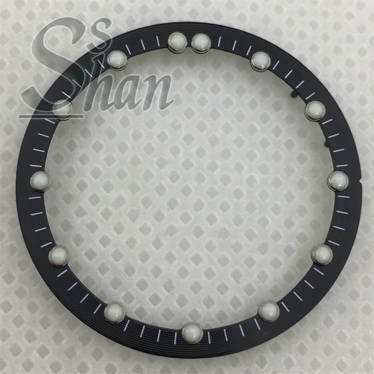 28.8mm Inner Shadow Dial Is Suitable for the NH70 NH72 Movement Skeleton Hollow Dial Ring Luminous Watch Accessory Part
