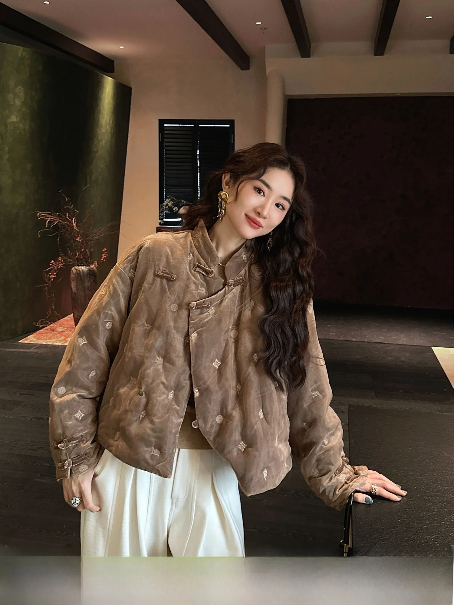 

Sanji Black Flower Short Velvet Netting down Jacket Winter Women's Style Commute Korean Version Cozy Warm Pure Color Coat