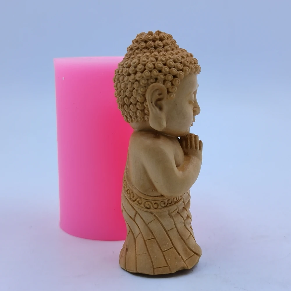 Bonze Pray Buddha Silicone Candle Mold Resin Crafts Mold Aroma Ggypsum Concrete Statue Silicone Mould for Candle Making