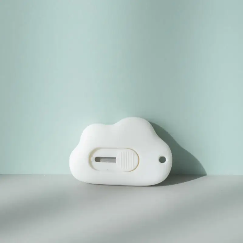 กล่องมีดอเนกประสงค์แบบมีกระเป๋าขนาดเล็กลายเมฆงานฝีมือเครื่องทำลายเอกสารห่อเครื่องเขียนใบมีดเติมได้