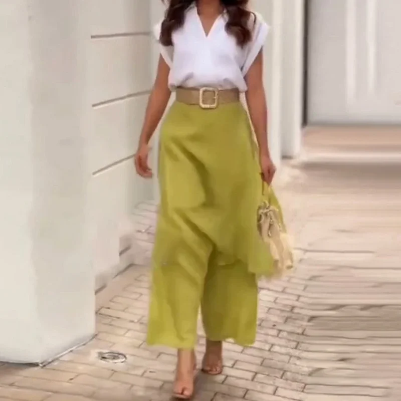 ชุดเซ็ต 2 ชิ้นสำหรับผู้หญิง ฤดูร้อน 2025 เสื้อคอวีแขนสั้นสุดหรู พร้อมกระโปรงและกางเกงขายาวทรงกว้าง แฟชั่นลำลอง ชุดสองชิ้นสำหรับผู้หญิง