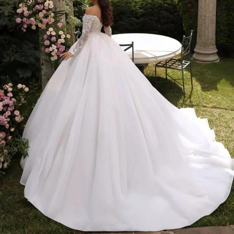 Shiny White Appliques Wedding Dresses glitter decal long sleeves puff skirt Gowns Made wedding dress Bridal Gown