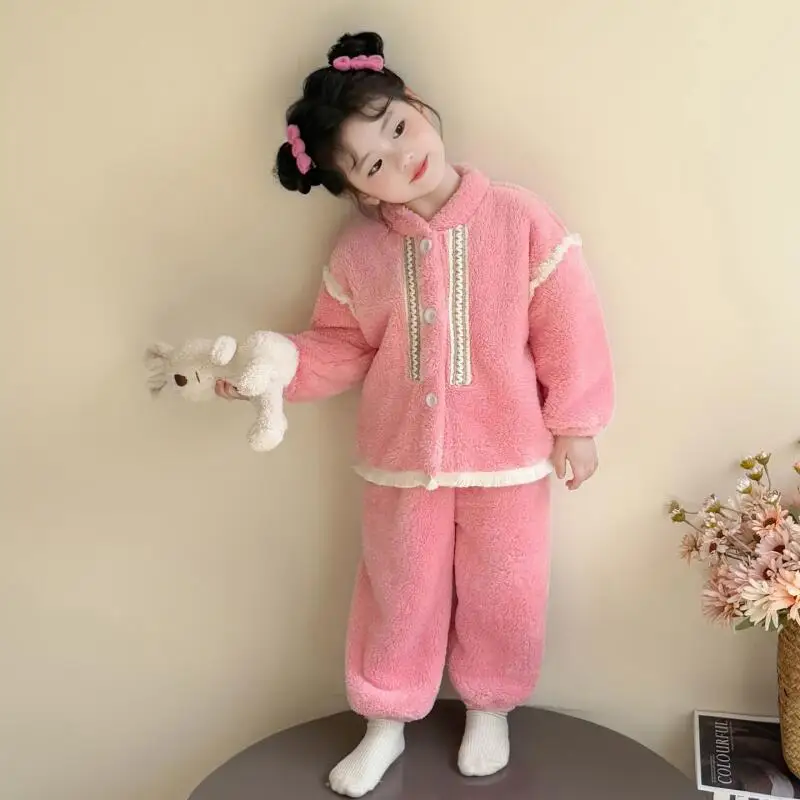 حار الطفل الفانيلا قطعتين مجموعة منامة فتاة الخريف الشتاء رشاقته الدفء القمم السراويل الطفل Kawaii موضة جديدة ملابس منزلية غير رسمية