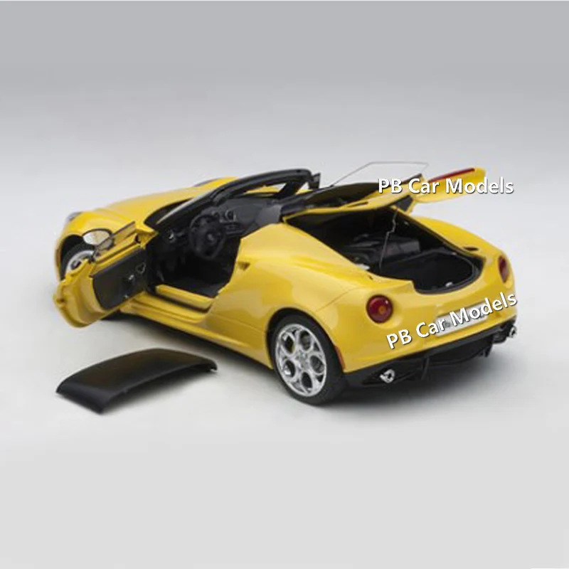 AUTOart 1:18 AlfaRomeo 4C SPIDER car model toys for boys 70141 70142 70143