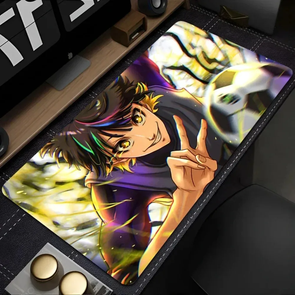 

Коврик для мыши резиновый для ПК, геймерский, для ноутбука, аниме Бачира Мегуру, удлиненный, большой, синий, футбольный, для клавиатуры, коврик-накладка